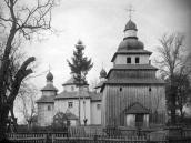 [1920-і рр.?] Дзвіниця на тлі церкви