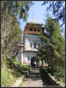 Підхід до дзвіниці