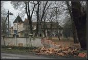 2009 р. Зруйнована огорожа ділянки замку