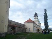 Фрагмент муру між замком і ратушею