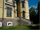 Нижні яруси башти