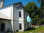 2010 р. Ризаліт палацу