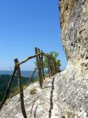 Каменная тропа монастыря