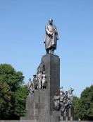 Пам’ятник Т. Шевченку (№ 35)