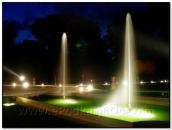 Фонтани вночі