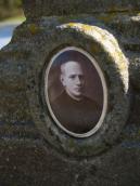 Фрагмент надгробку