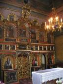 Інтер’єр з іконостасом