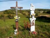 [2006 р.] Хрест 5 і фігура богородиці…