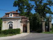 [2006 р.] Брама і корпус при ній