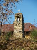 Стовп з фігурою богородиці