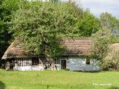 Хата із Городка