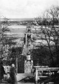 1908 р. Каплиця і міст. Вигляд із заходу