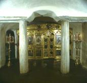 Інтер’єр з видом на іконостас