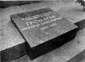 Нагробок Громагіна М.О. Фото 1974