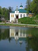 Гнилецький печерний монастир