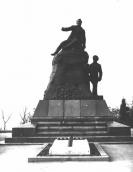 Пам’ятник В. Корнілову