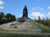 Меморіальний комплекс “Україна –…