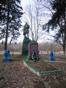 Братська могила радянських воїнів