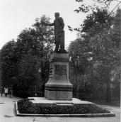 Вигляд зліва