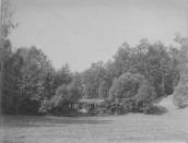 1880 р. Міст у парку з ажурними перилами
