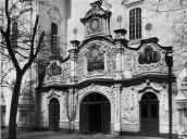 Ганок Богоявленського собору на Подолі…