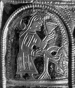 Жінка з чашею