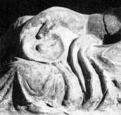 Рука з мискою