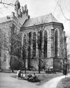 Вівтарна частина