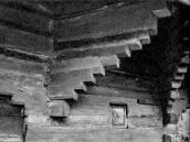 Кронштейни зрубу