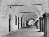 [1985 р.] Інтер’єр підсіння. Вигляд з…