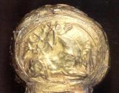 Верхня частина: олень