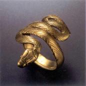 Каблучка у формі змії