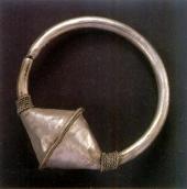 Скроневий кулон