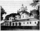 Церква Різдва Богородиці та галерея…