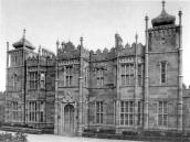 Головний фасад