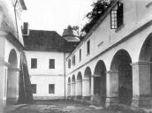 Західний корпус