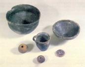 Чорнолощений посуд і пряслиця