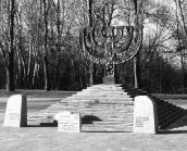 Пам’ятник євреям (1991 р.)