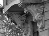 [2003 р.] Скульптурні консолі…