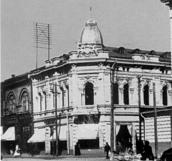 Наріжний будинок