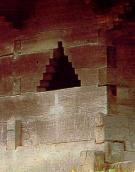 Проріз галереї