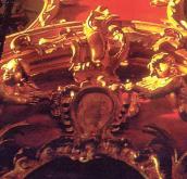 Різьблений декор