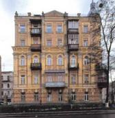 Головний фасад