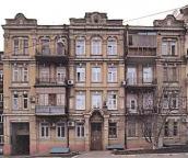 Головний фасад