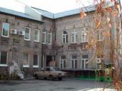 2008 р. Вигляд з боку двора