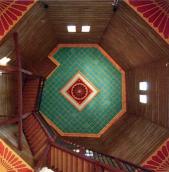 2012 р. Інтер’єр, вигляд знизу