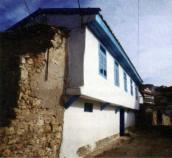 Старий житловий будинок (4)