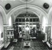 Інтер’єр з видом на вівтар