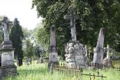 Надгробки з польськими написами