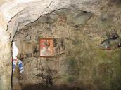 2006 р. Інтер’єр печерної церкви